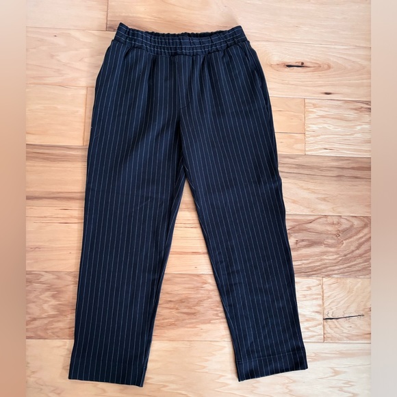 Women’s Dress pants - Picture 3 of 7